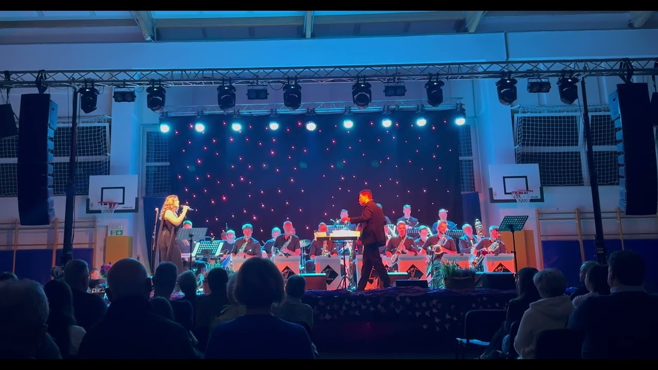 Ko gre tvoja pot od tod - Big Band Sevnica in Sara Praznik