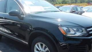 2013 VOLKSWAGEN Touareg 4dr TDI Sport w/Nav