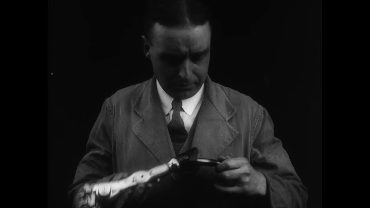 Gloucestershire Dursley Uley sharpness lister petter factory in the  1930s!!!!!