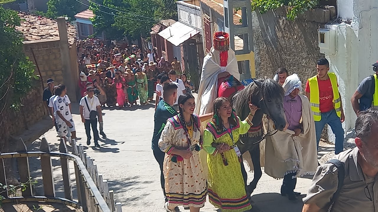 Mariage Traditionnel Kabyle Au Village Houra "Bouzeguene" Tizi ouzou