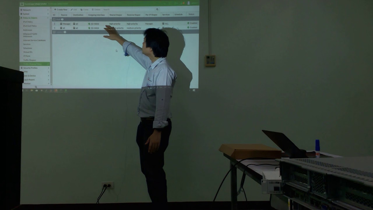 สอน Basic Config FortiGate 18/1 - YouTube