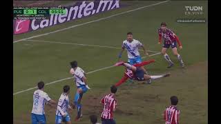 Golazo de Bryan Cotorro González  Puebla vs Chivas 