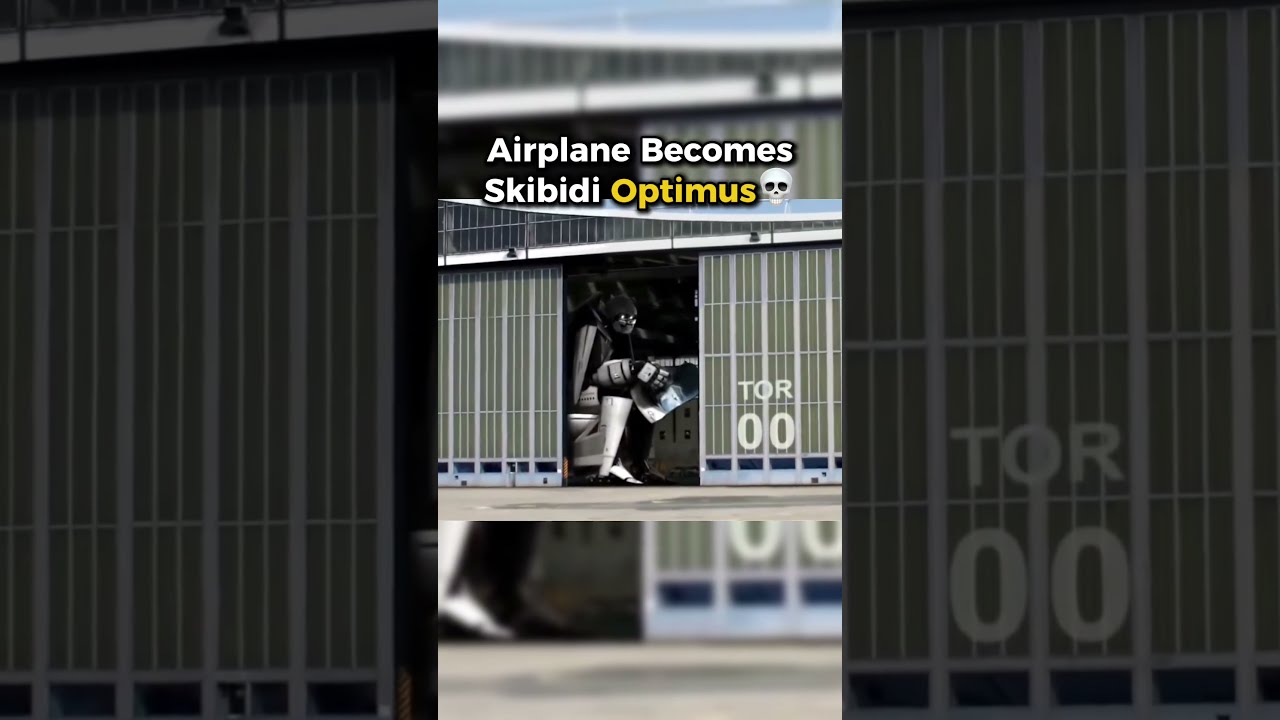 Airplane Became Optimus, But Had To Go Toilet💀