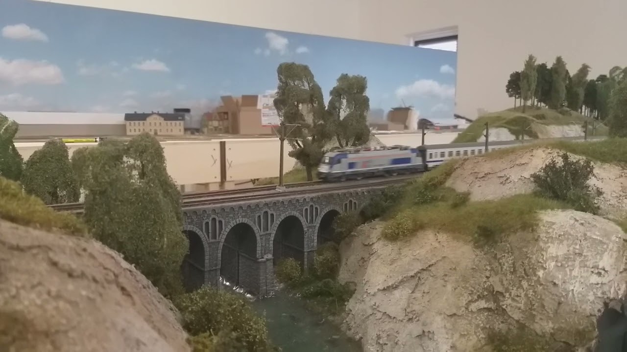 TT Berlin-Warzawa-Express mit Taurus