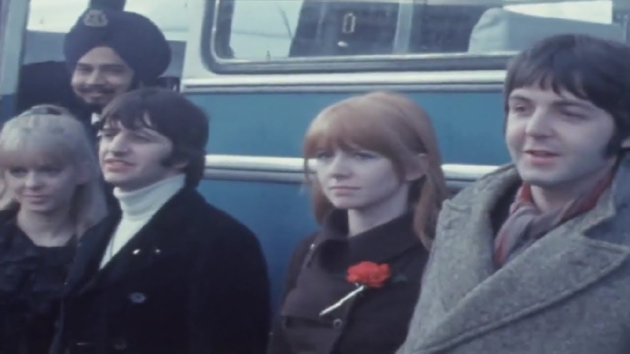 The Beatles Begin Meditating In India 1968 [HD]