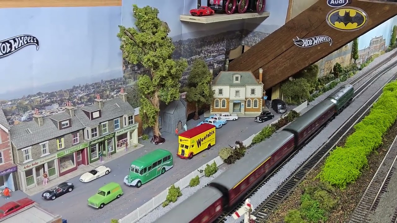 Hornby, Triang, Lima & Life-Like Diesel & Electric Loco,s.