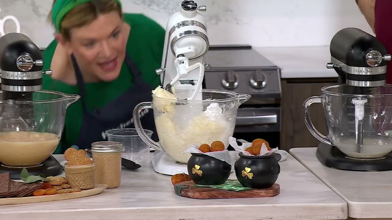 KitchenAid Artisan Mini 3.5Qt Tilt-Head Stand Mixer &amp; Glass Bowl on QVC