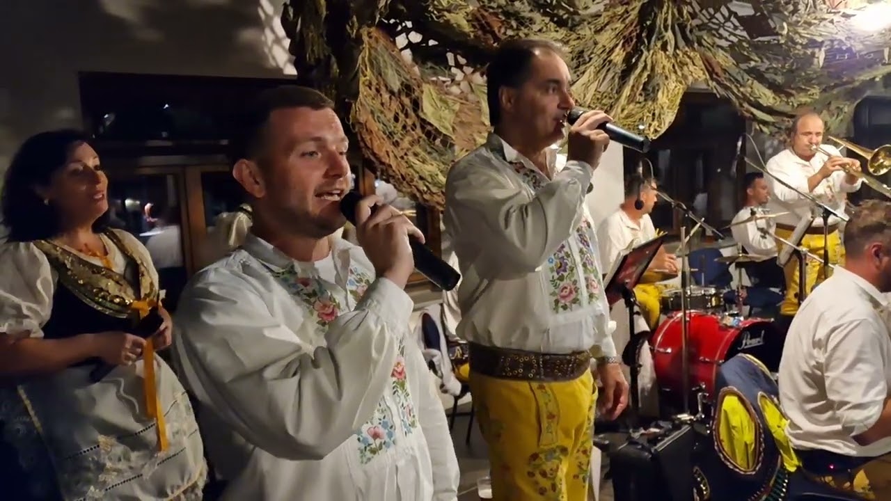 LUŽICE-Právě teď CYRILSKÉ HODY 2024 (o nedělní hudební doprovod se starala oblíbená DH Túfaranka)