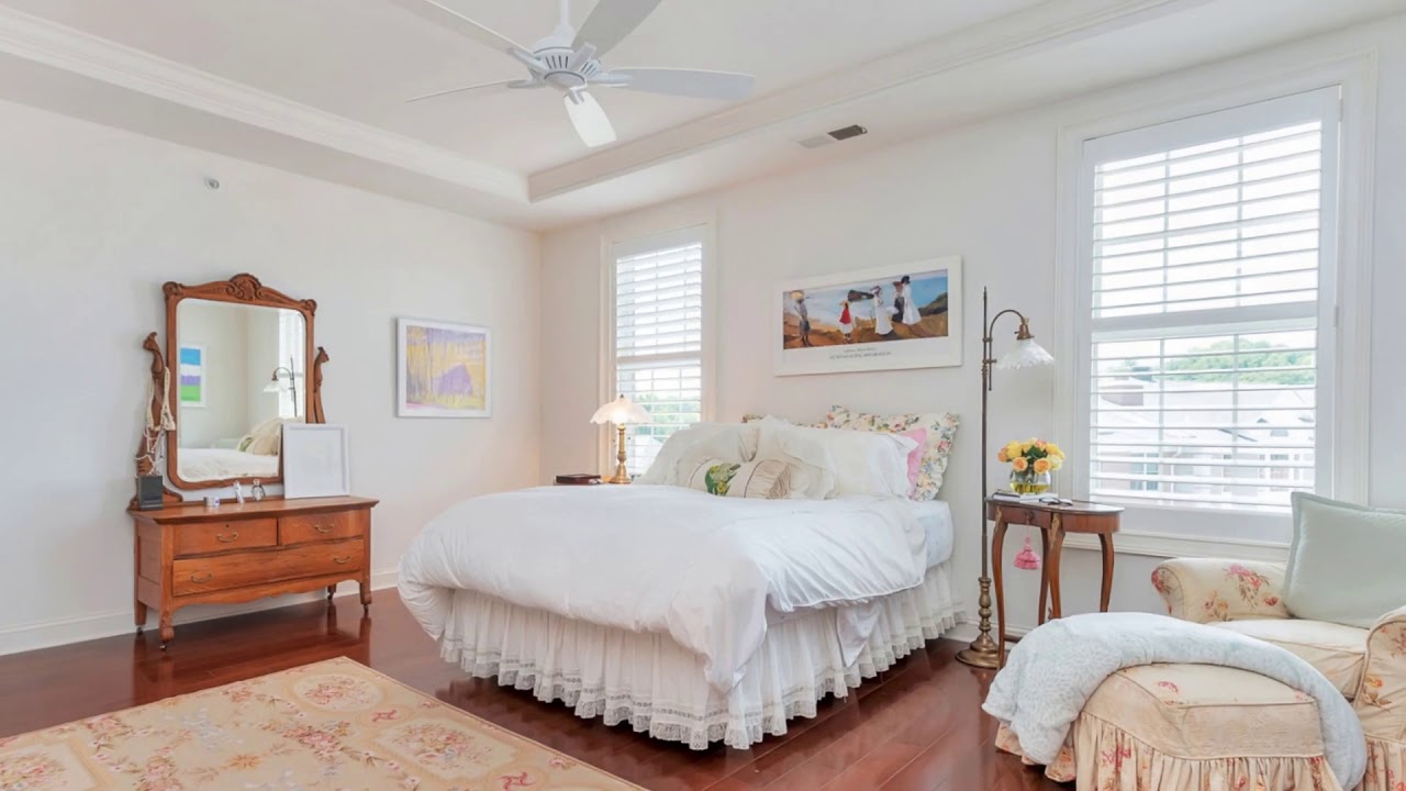 117 Four Seasons Drive, North Caldwell, NJ 07006