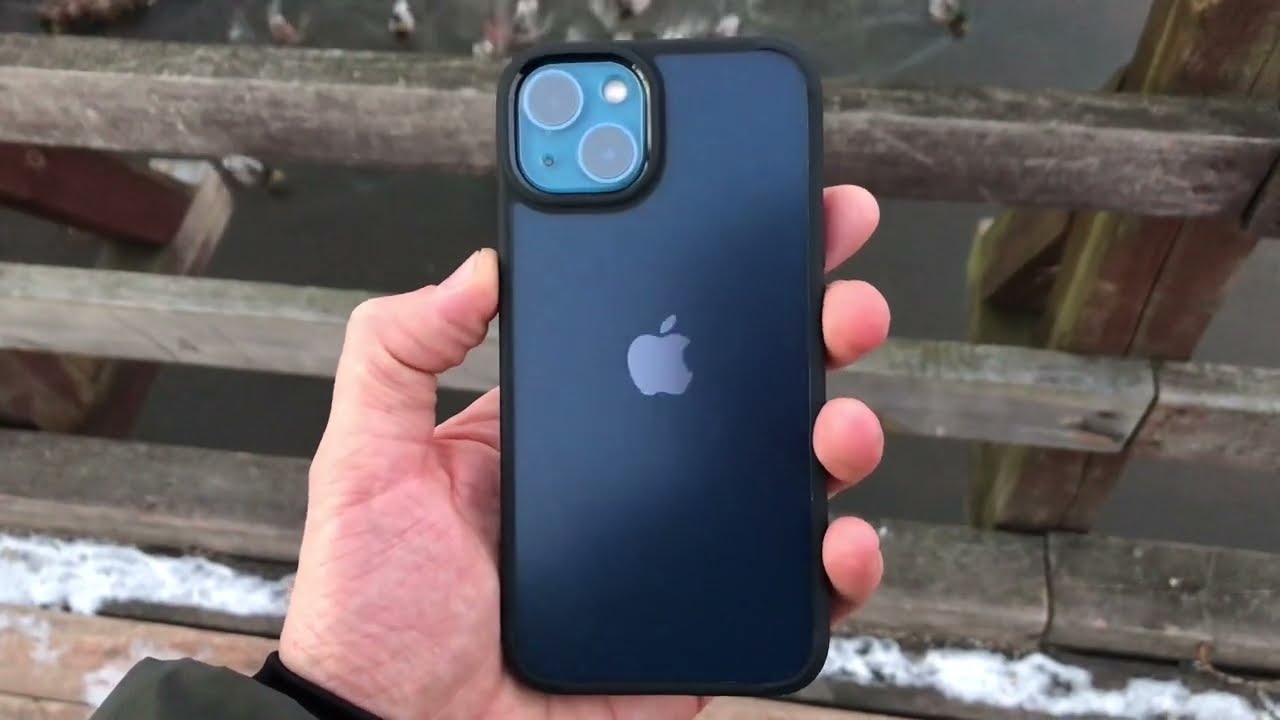 iPhone 13 Blue + SPIGEN ALIGN FULL COVER +  ETUI SPIGEN ULTRA HYBRID + Joyroom Lens Protector