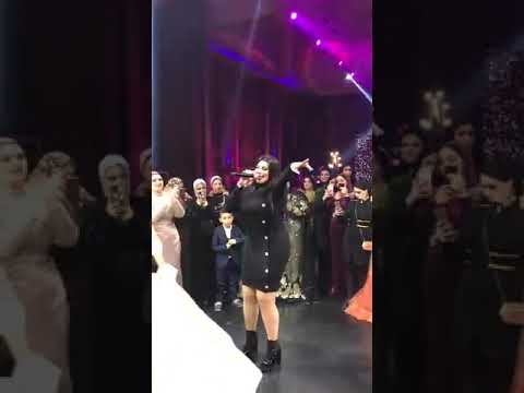 لحظه وصول ملكه الفن الشعبي يارا محمد اقوي استقبال للملكه الان من مدينه المنصوره 