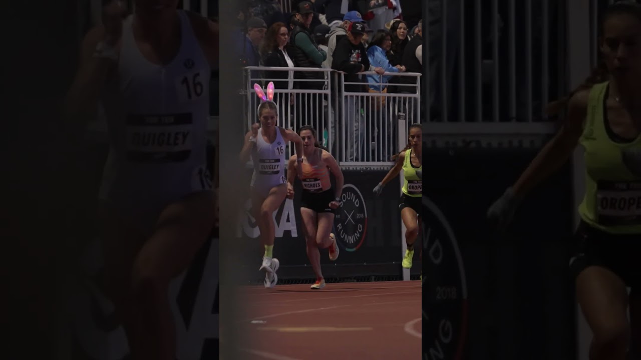 Colleen Quigley As The Women's 10k Rabbit (Literally) At The TEN #TheTen