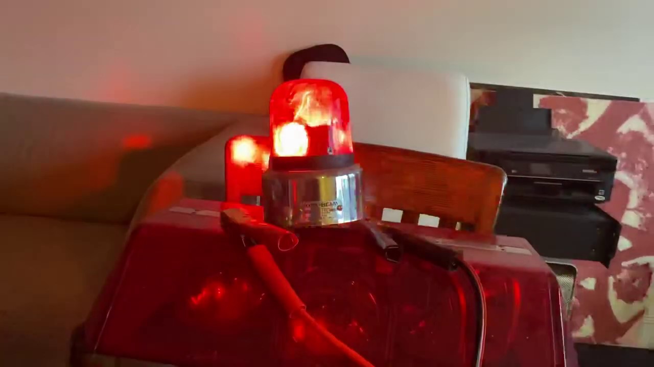 Whelen RotaBeam With Halogen Bulb