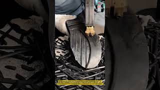 Rubber Block Slicing Process using Heated Cutting Blade Tool -Good Tools and Machinery in Daily Work
