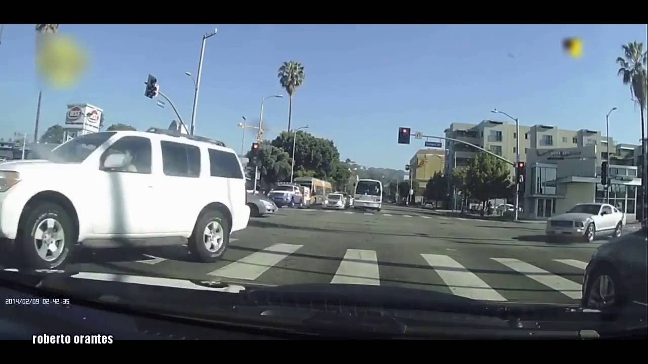 Car Crashes in America USA Car  Crash Stupid Driving Car Crashes Compilation  2016