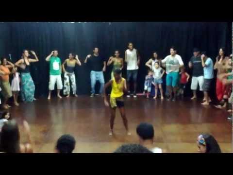 Dança de Moçambique com Lenna Bahule