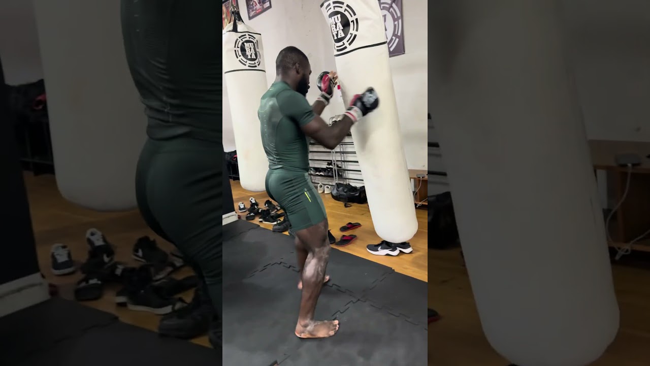 Jordan zebo s'entraîne pour son combat contre Baki 