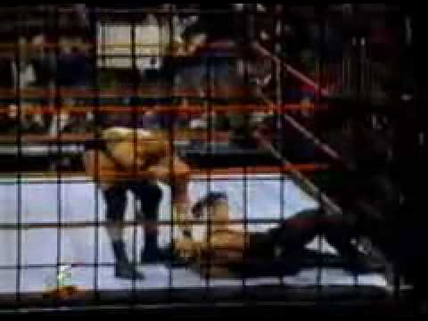 Stone Cold Steve Austin vs Vince McMahon Steel Cag...