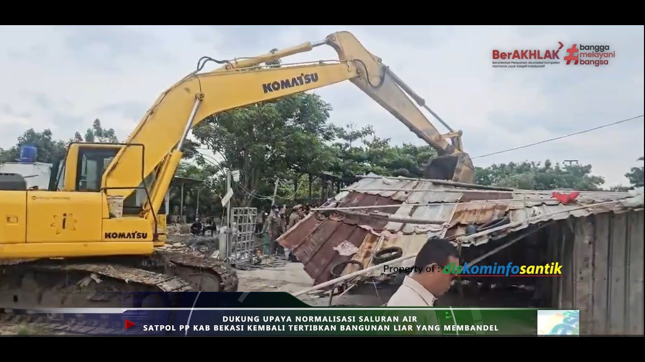 DUKUNG NORMALISASI SALURAN AIR SATPOL PP KAB BEKASI KEMBALI TERTIBKAN BANGUNAN LIAR YANG MEMBANDEL