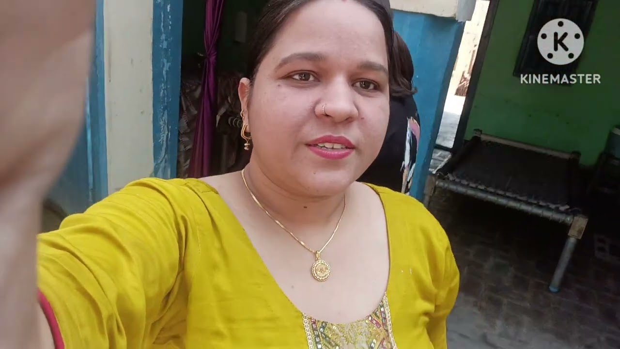 3 दिन हो गए मायके में 😀