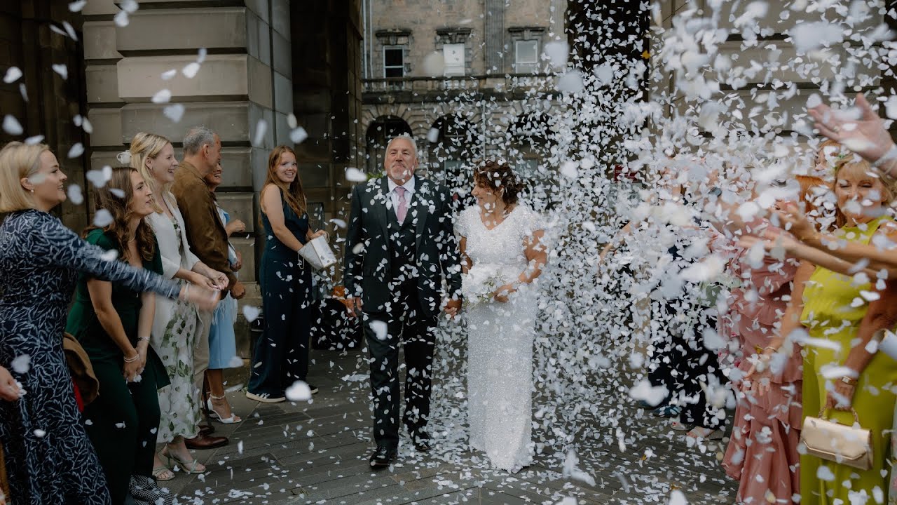 Yvonne & Andrew | City Chambers, Edinburgh | Highlight