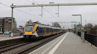 SNG 2748 2717 vertrekken van station Heerhugowaard