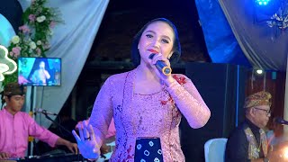 NGUJIWAT - YANTI WANDA - DADUNG CAMPURSARI | WEDDING DWI & ANA MARGOMULYO