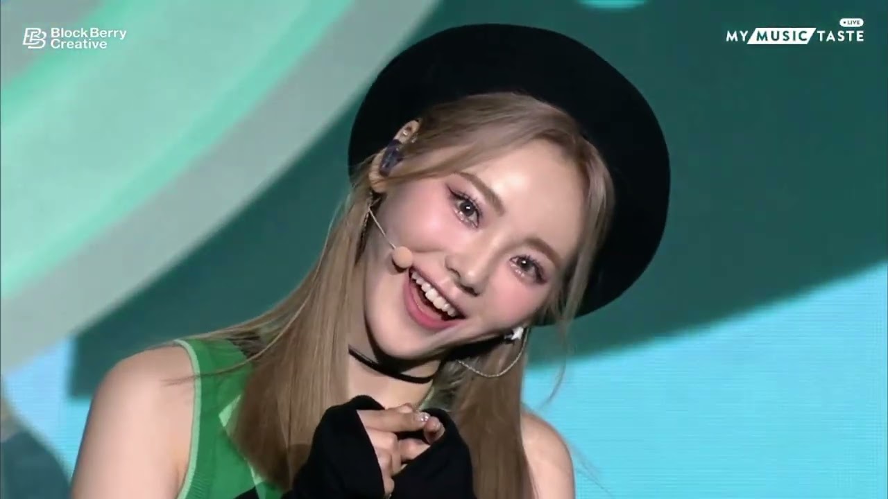 [HD] LOONA - (Perfect Love) LOONAVERSE : FROM concert