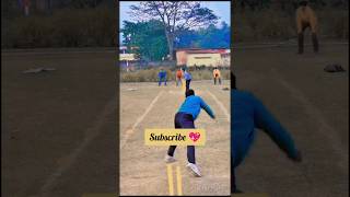 This Grip will SHOCK the Batsman! 🏏😎#Cricket, #Shorts, #Trending, #Viral, #CricketLover, #Bowling,