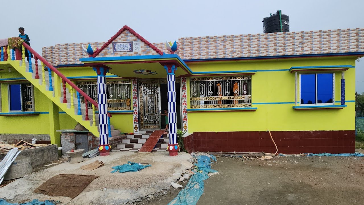 অল্প খরছে বারান্দা ছাদ দিয়ে টিনশেড বাড়ি ৪ বেডরুম ৩ বাথরুম  কিচেন ! Momin construction