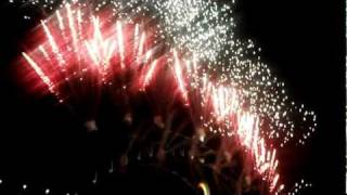 -:-- Sydney Fireworks New Years Eve 2011/2012 The Countdown --:-