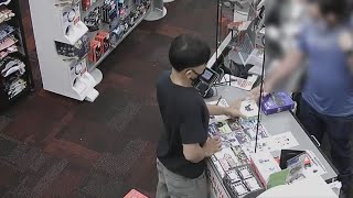 Video: Man steals Xbox controller from GameStop employee in SE Houston screenshot 5