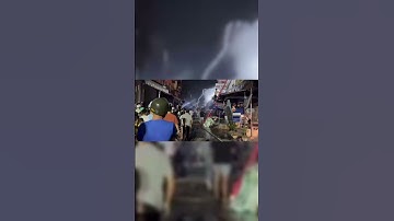 Cửa hàng vàng mã bốc cháy dữ dội khi chủ đi vắng#shorts