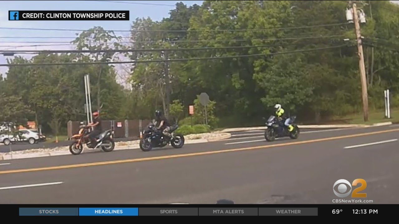 Motorcyclists wanted in possible road rage attack - YouTube