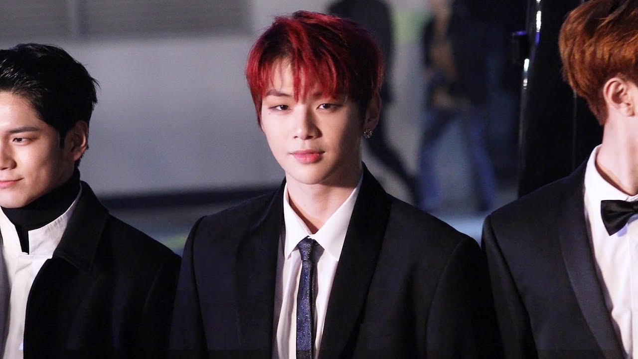 워너원 강다니엘(Kang Daniel) 레드 카펫 Red Carpet 4K 직캠 by 비몽