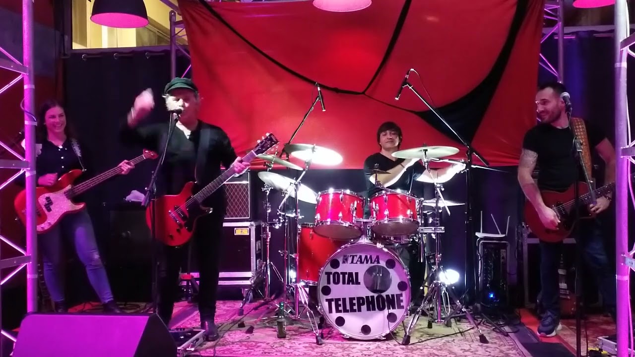 TOTAL TÉLÉPHONE (2)