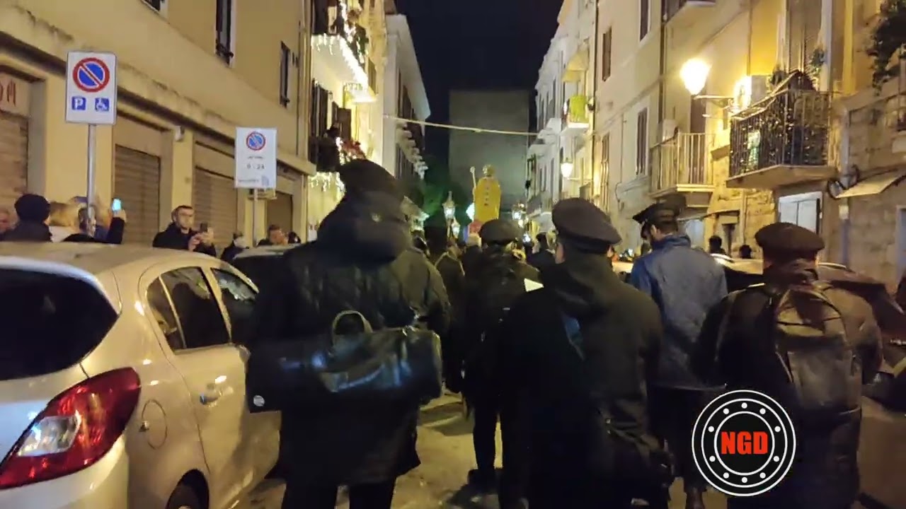 Marcia Irpinia Banda di Bitonto Bastiani - Lella 6/12/25 Bari festa di San Nicola