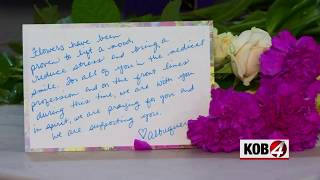 Albuquerque flower shop owner gives away inventory to medical personnel