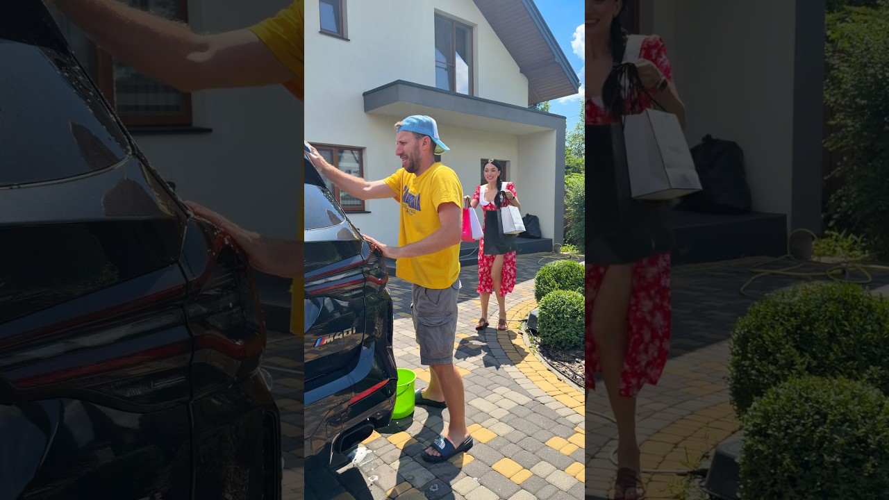 She wanted more attention. Funny family #couple #comedy #funny