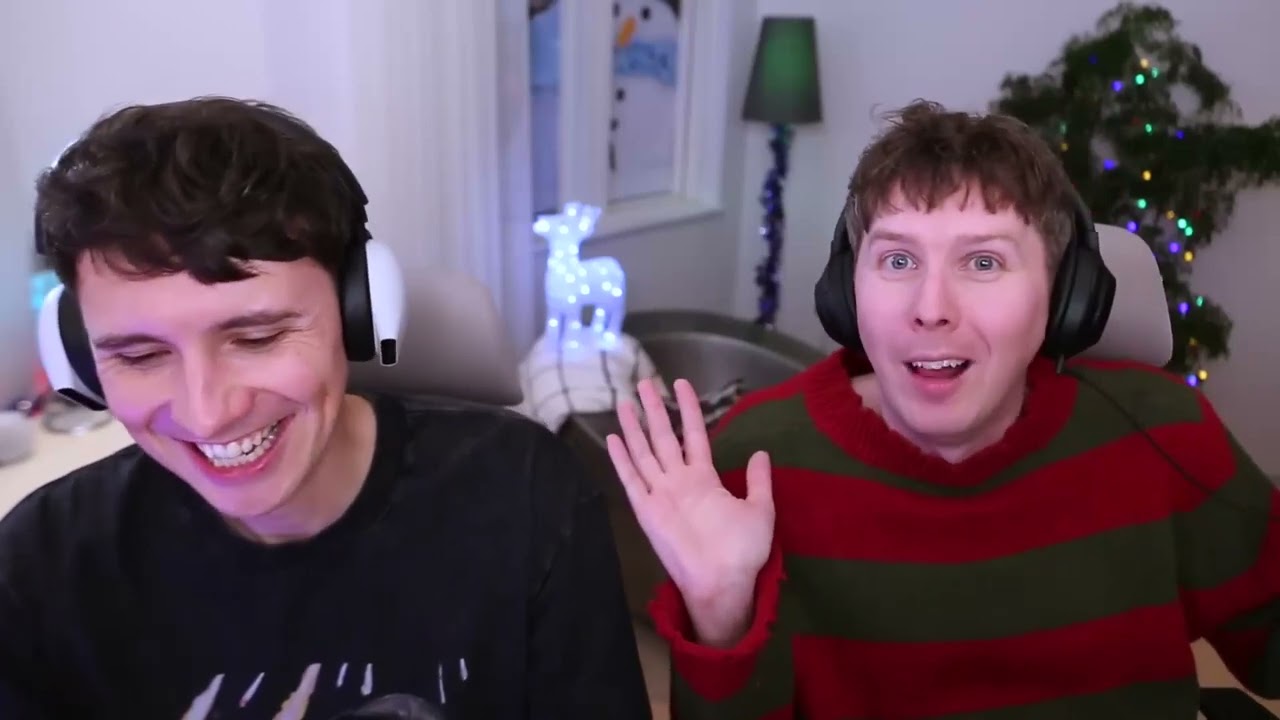 Дэн и Фил кричат ​​друг на друга