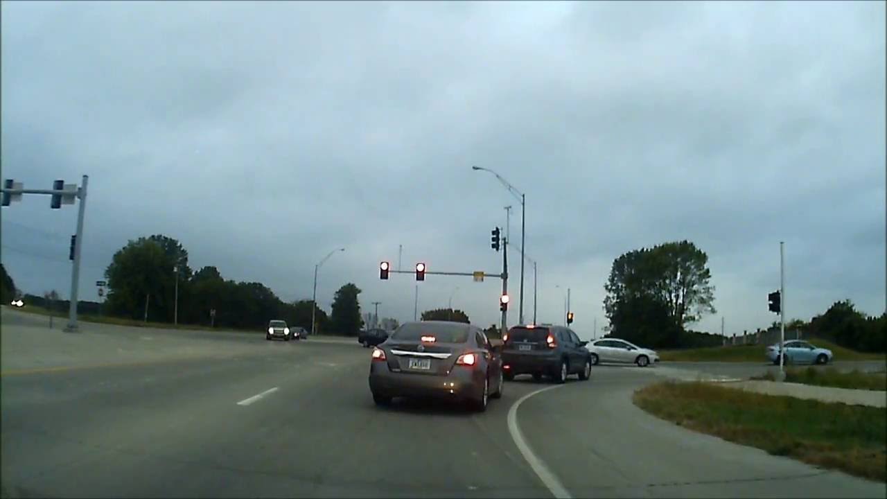 STUPID braking and driving on I-80 in Iowa City/Coralville