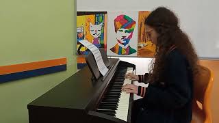 Emine Ecrin Karaman 5A 9 Senfoni