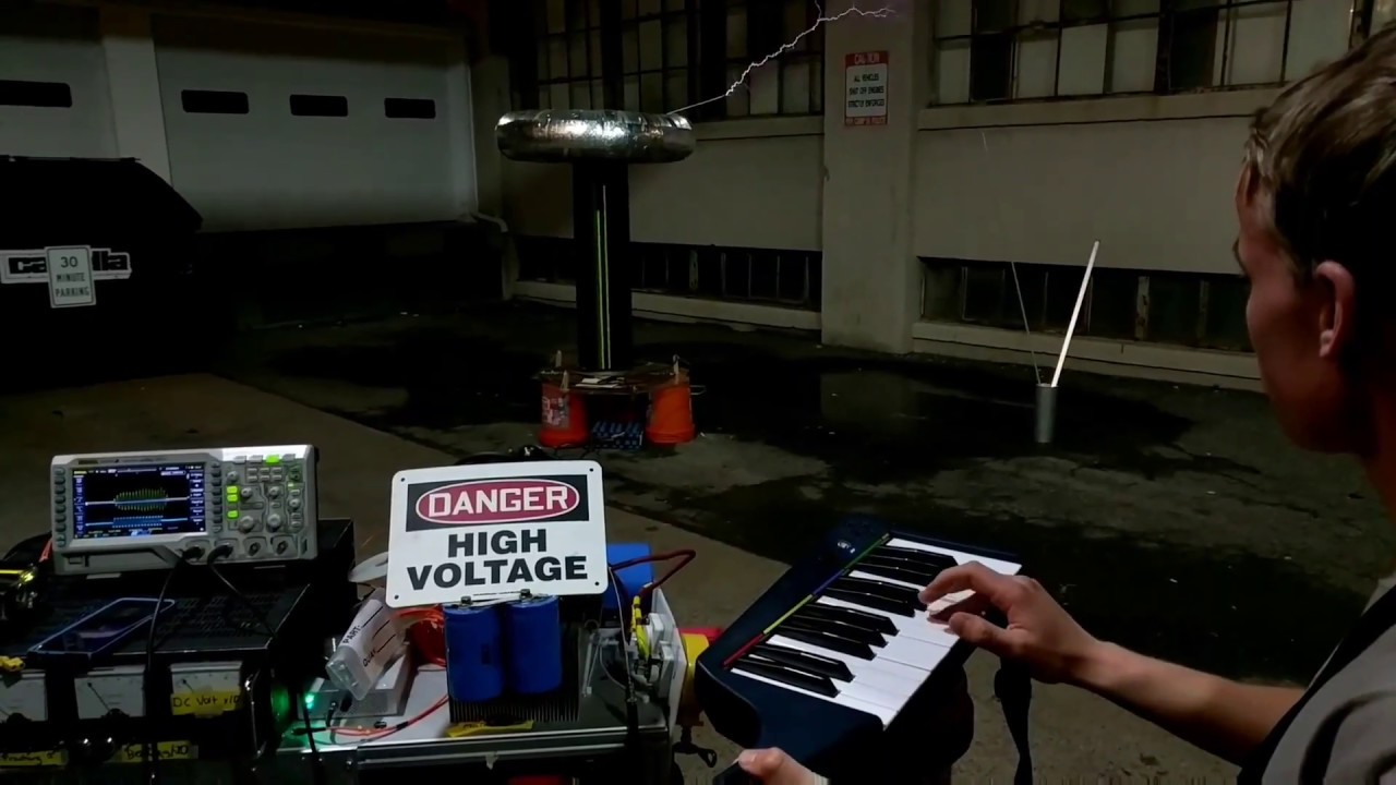 The Tanner Tech Theme on MIT's Giant Tesla Coil!! 10000 Subs!