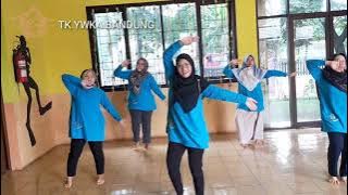 Senam Putri Halim
