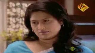 Majhiya Priyala Preet Kalena - Indian Marathi TV Serial - Best Scene -  - Mrunal Dusanis-Zee Tv screenshot 3