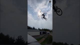 Bhai ka gazab stunt osm mind blowing #shortsfeed #viralshorts #shortvideo #trendingshorts #13million