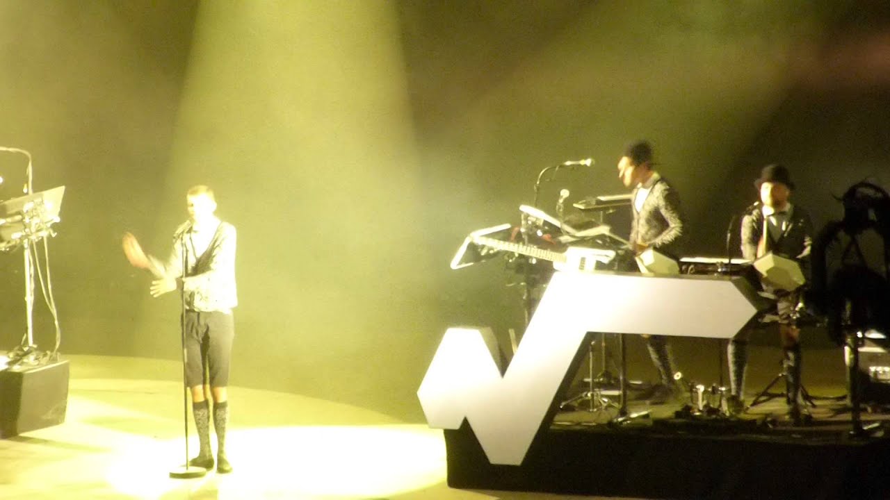 Stromae - Bâtard (live Paléo Festival Nyon 23/07/14)