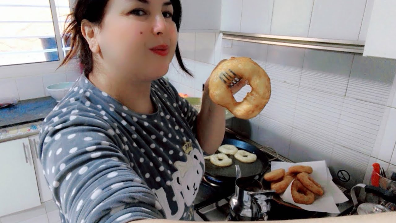 روتني صباحي شفو كيف داز مع مطبخي مع هد جو بارد وزوين اتمنا يعجبكم مبيدات كنبغيكم من قلب 