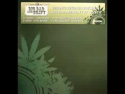 Strider/Heist - Feel No Way