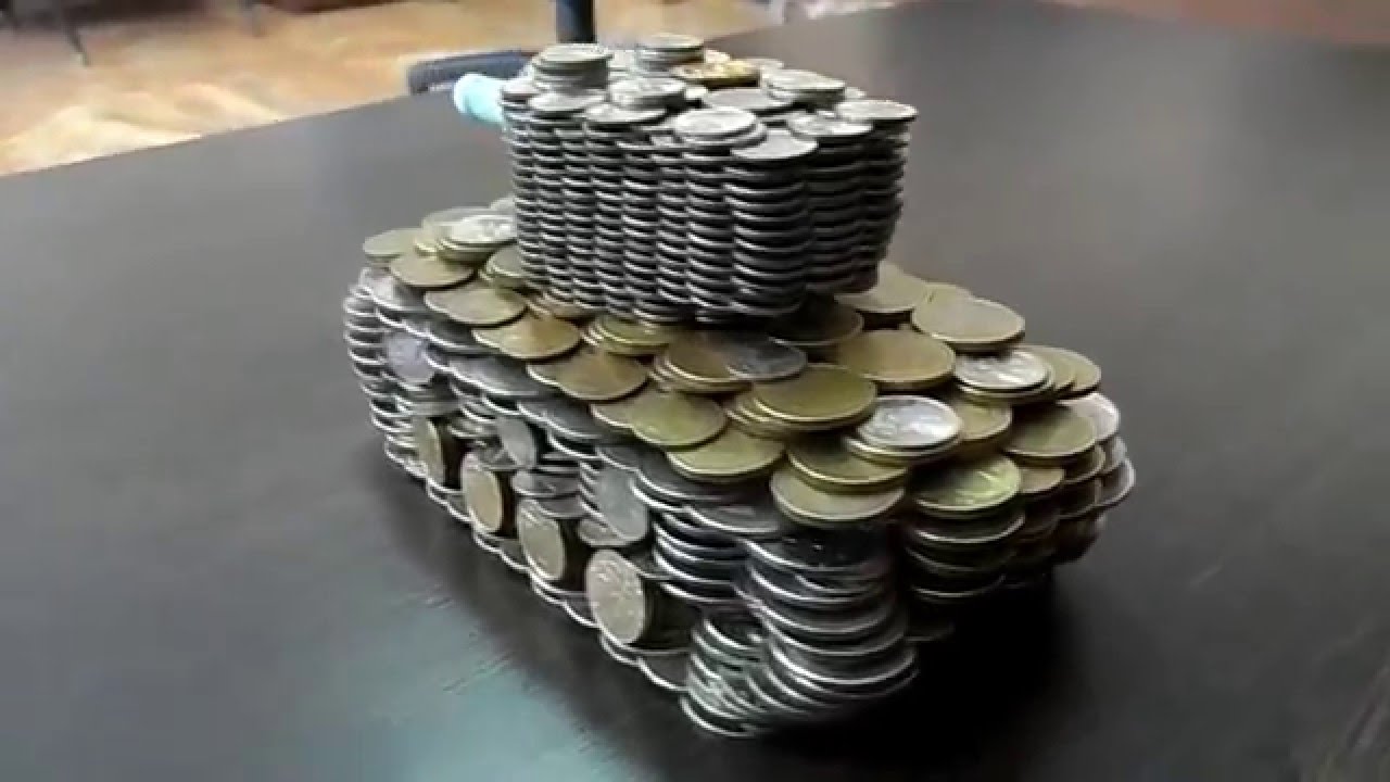 Tank KV - 2 of the coins \ Танк КВ-2 из монет